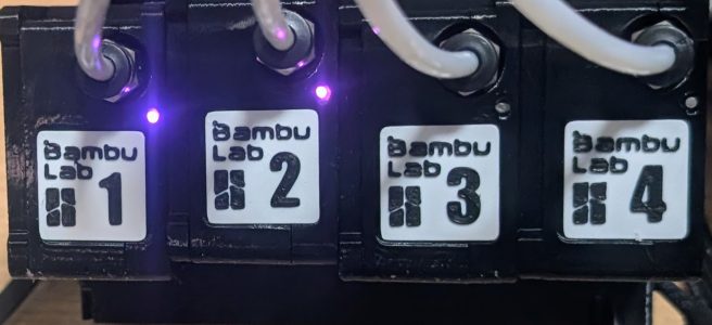 完成したBMCU前面